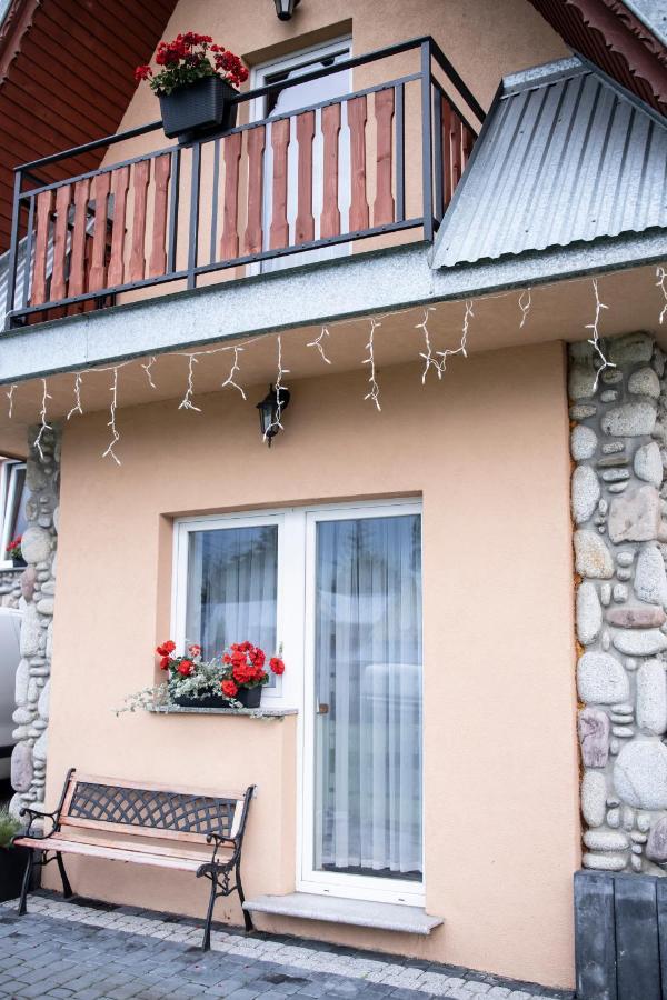 Tatrzanskie Spanie Pokoje Goscinne Poronin Exterior foto