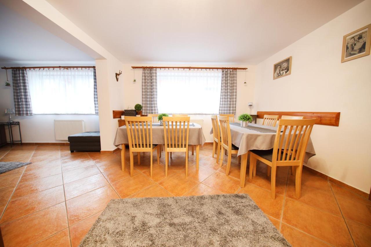 Tatrzanskie Spanie Pokoje Goscinne Poronin Exterior foto